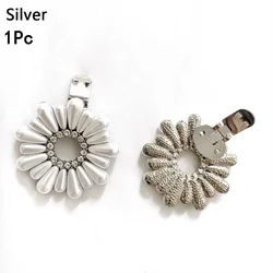 Elegant Pearl Flower Shoe Clips - Shimmering Decorative Charms (Silver)