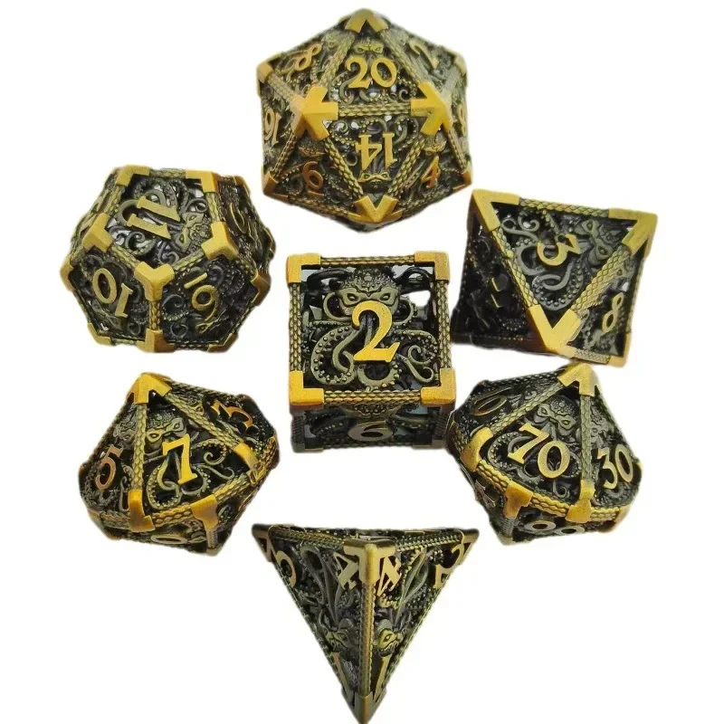 Hollow Metal Dice Set for DND RPG Dragon Engraved Polyhedral Board Game Accessories 7 Pieces Dungeon Master Collector Gift