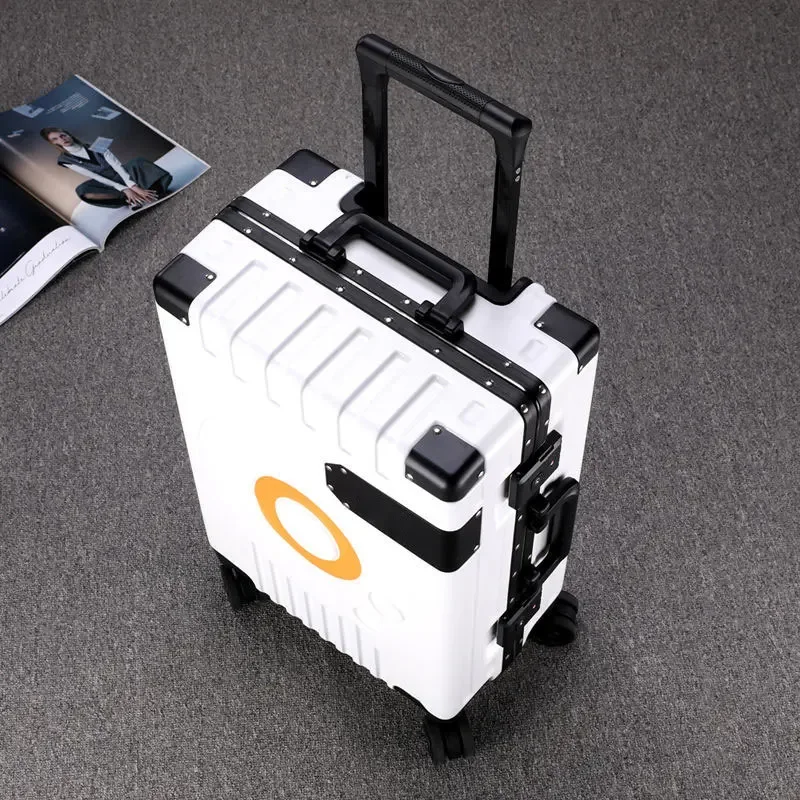 Aluminum Frame Suitcase With Silent Wheels And Combination Lock_voghion.com