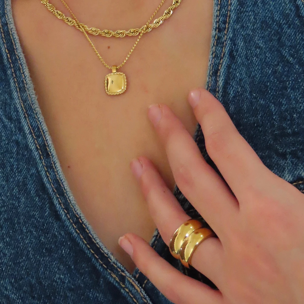 Polished 18K Gold Plated Double-layer Round Minimalist Finger Ring for Women Stainless Steel Hypoallergenic Chunky Rings Jewelry