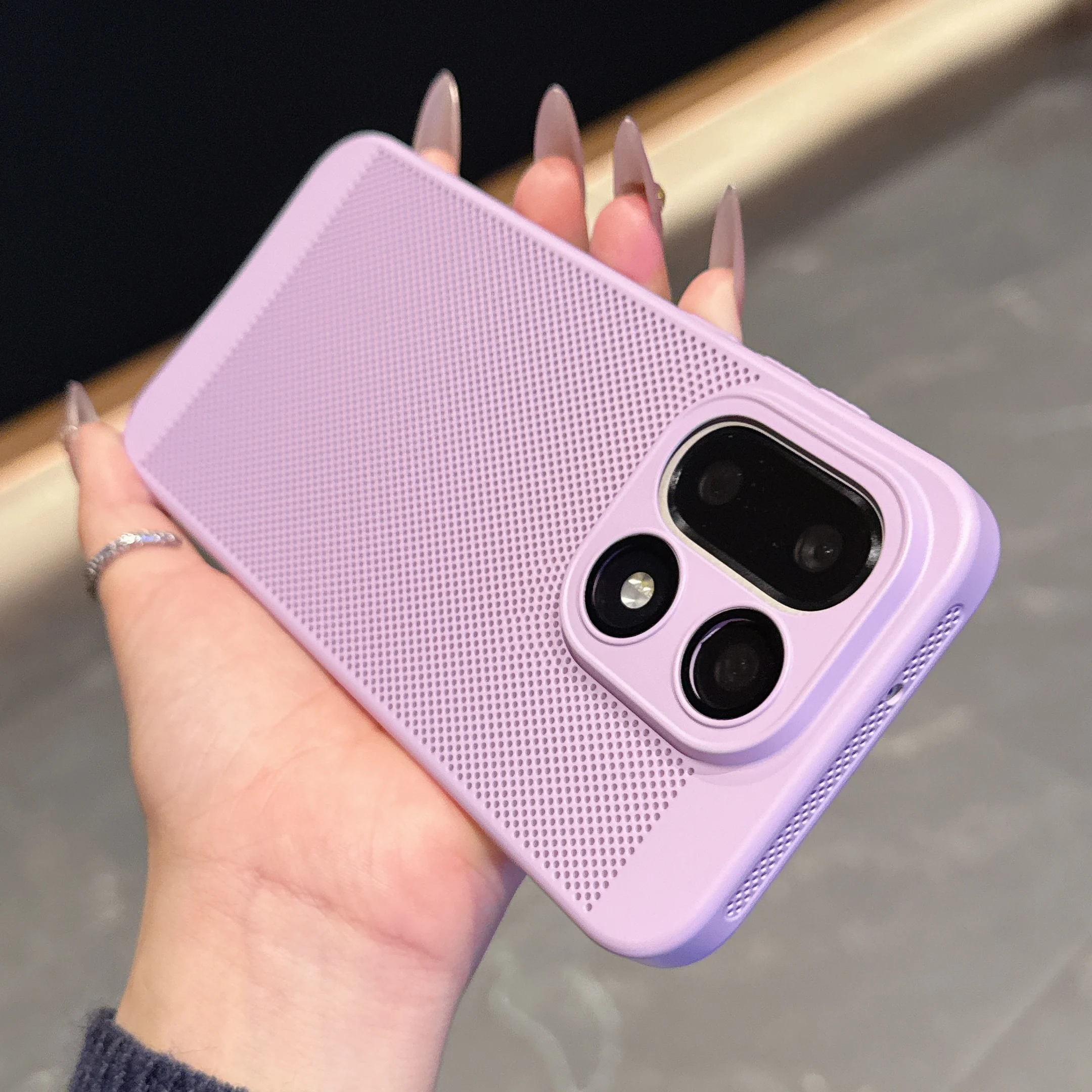 Breathable Heat Dissipation Phone Case with Glass Lens Protection and Cooling Mesh Cover