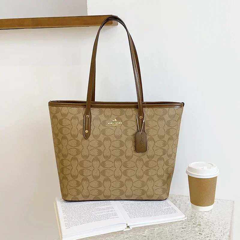 Premium Leather Messenger Crossbody Bag Women's Luxury Handbag with Vintage Charm & Modern Practicality lady messenger bag