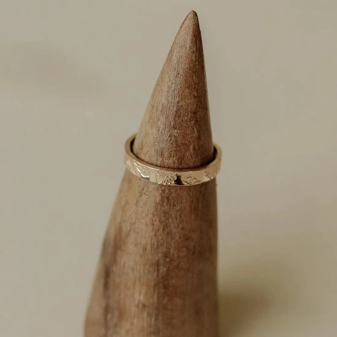 금속 스탬핑 금속 스탬프 금속 스탬프 생년월일 꽃 세트 금속 스탬핑 키트, 가죽, 보석 스탬핑 5/32(4mm)