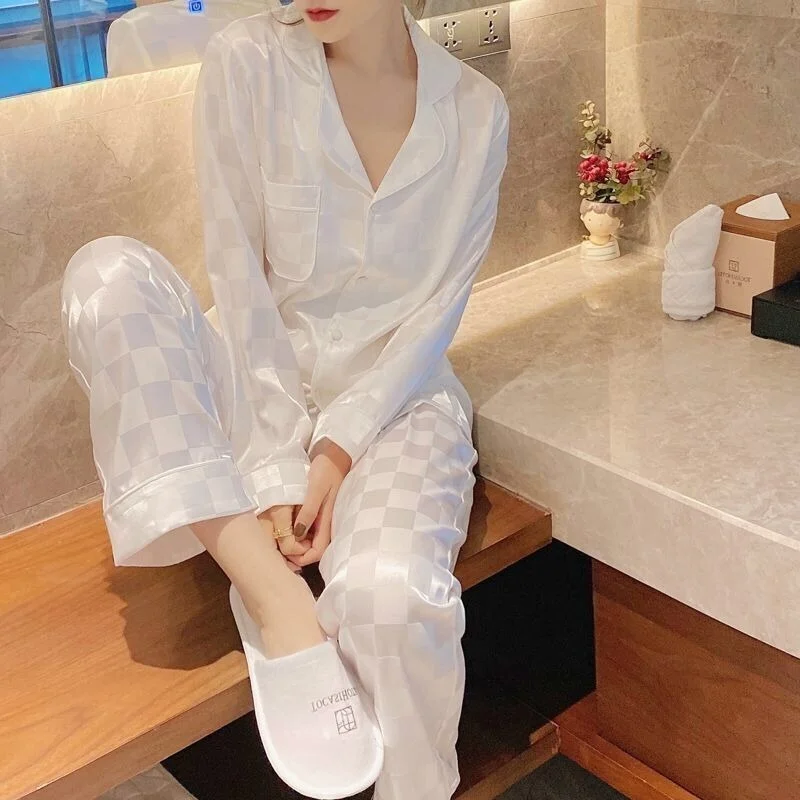  LJMXG Pajamas Women's Silk Long-Sleeved Pajamas Pajamas Suit  Jacquard Plaid High-Grade Ice Silk Can Be Worn Outside (Color : D, Size :  Large) : Clothing, Shoes & Jewelry