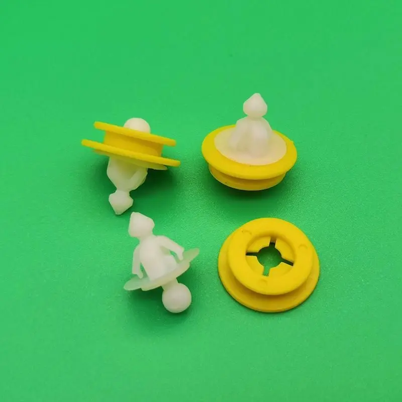 10pz Clip Fermare Parafango per Volvo C30 20082013 Bianco + Giallo Colore