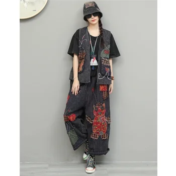 Vintage-style Women Summer Outfit Hand-embroidered Tie-up Vest + Loose-fitting Stylish Straight-leg Pants Two Piece Set ZF2042 1