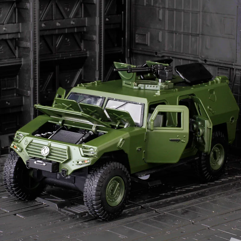 1:24 Military Alloy Armored Car Model Diecasts Metal Toy Off