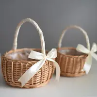 Hand-woven Wedding Flower Basket With Handle Wicker Sundries Basket Wedding Flower Girls Basket for Home Picnic Storage Basket 2