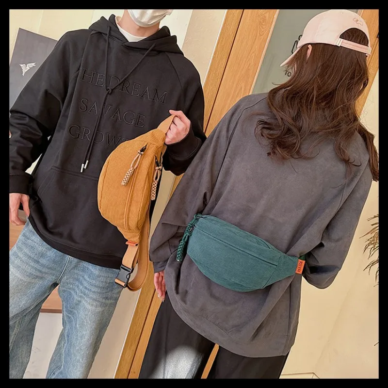Borsa a tracolla con cerniera in velluto a coste da donna