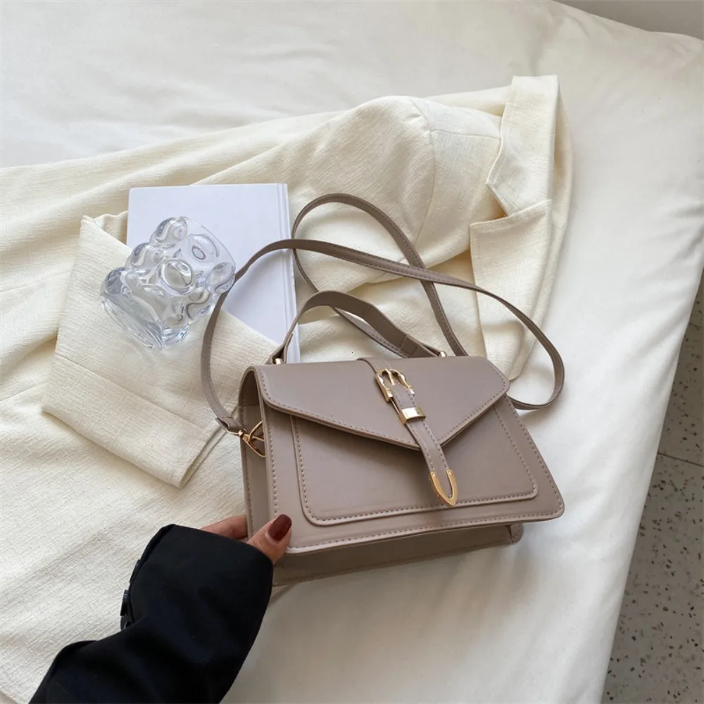 Minimalist Women's Crossbody Bag With Top Handle And Flap Design_voghion.com