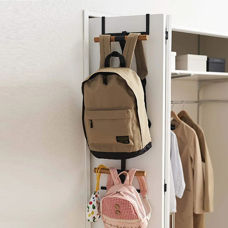 

Вешалка для рюкзака с двумя отделениями