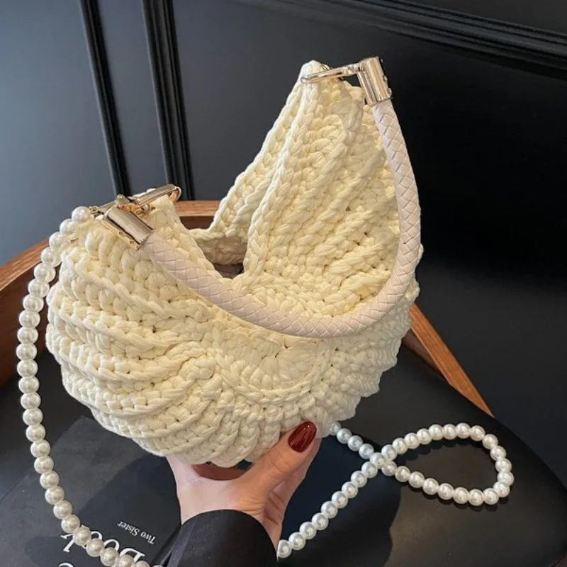 Conch Shaped Crochet Women Shoulde Bags Creative Funny Cute Pearls Chains Handmade Weave Crossbody Bag Novelty Small Handbags crossbody bag