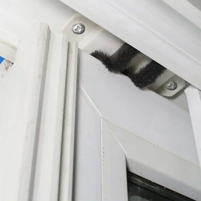 Window Sliding door Windproof fitting sealing strip track Soundproof dustproof block 2pc