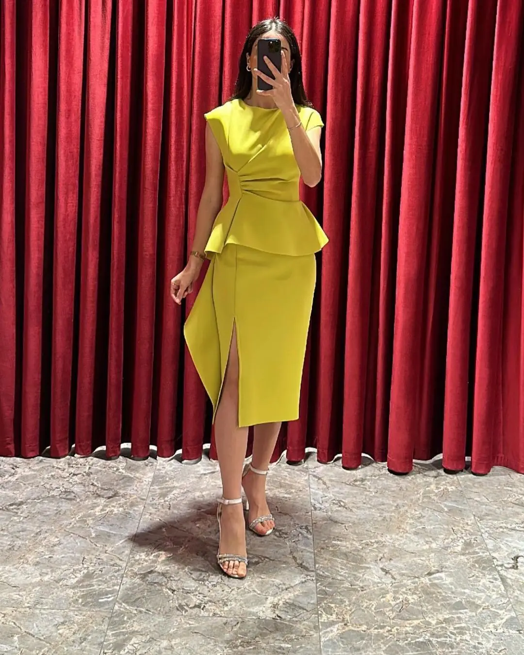 

Capped Sleeves Prom Dresses Peplum Side Slit Tea Length Cocktail Party Dubai Women Wear Evening Women Gowns Formal Party Dress