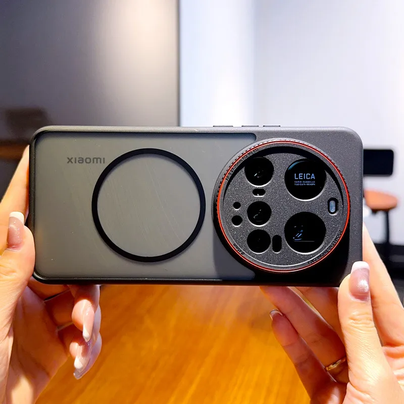 حافظة Magsafe لهاتف Xiaomi 15 Ultra مغناطيسية شفاف...