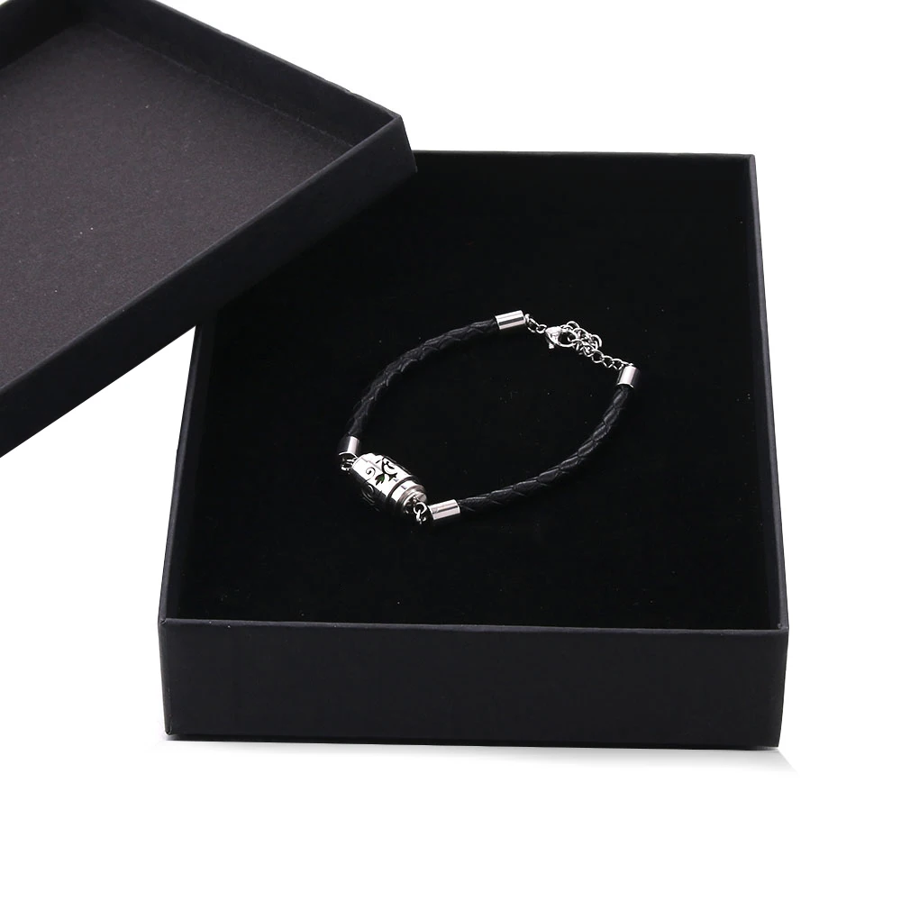 Trendy Aromatherapy High Quality Black Leather Diffuser Bracelet Vintage Hollow Out Charms Perfume Essential Oil Locket Bracelet leather bracelets
