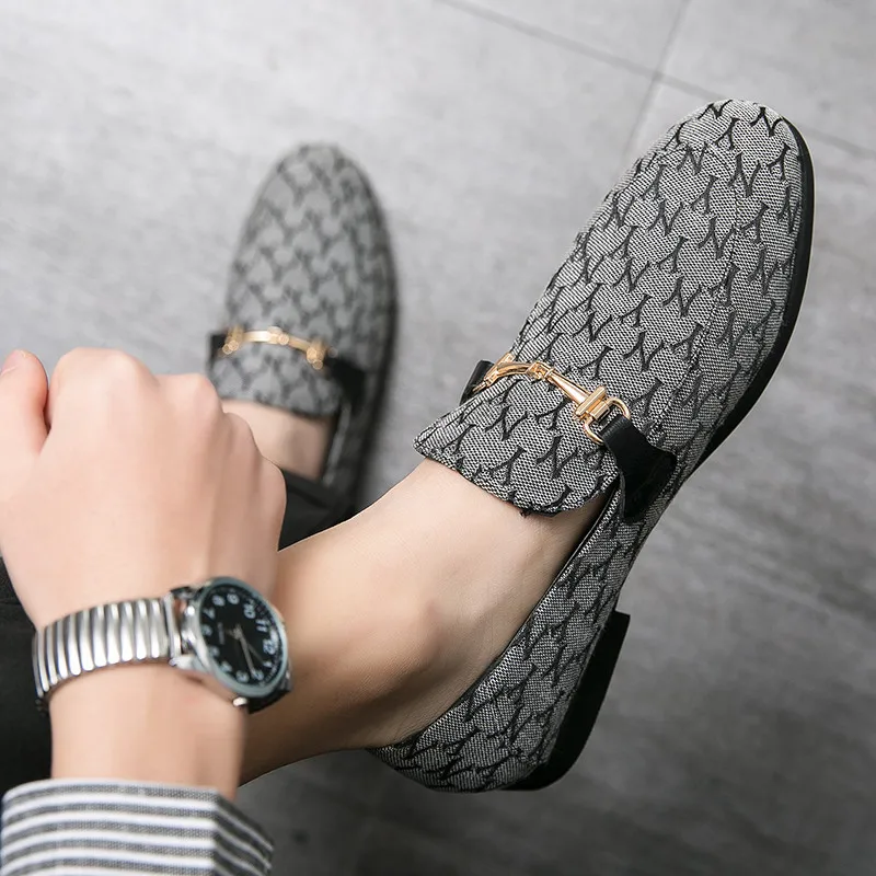Leather shoes Classic Luxury Man Moccasin Shoes Fashion Designer Men Loafers Comfortable Flat Shoes Slip On Casual Dress for Men
