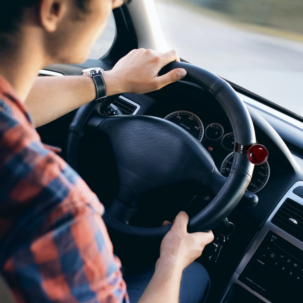 

Universal Fit Car Handle Vehicle Steering Wheel Suicide Handles Wheel Booster for Car Auto Vehicle Trucks SUV