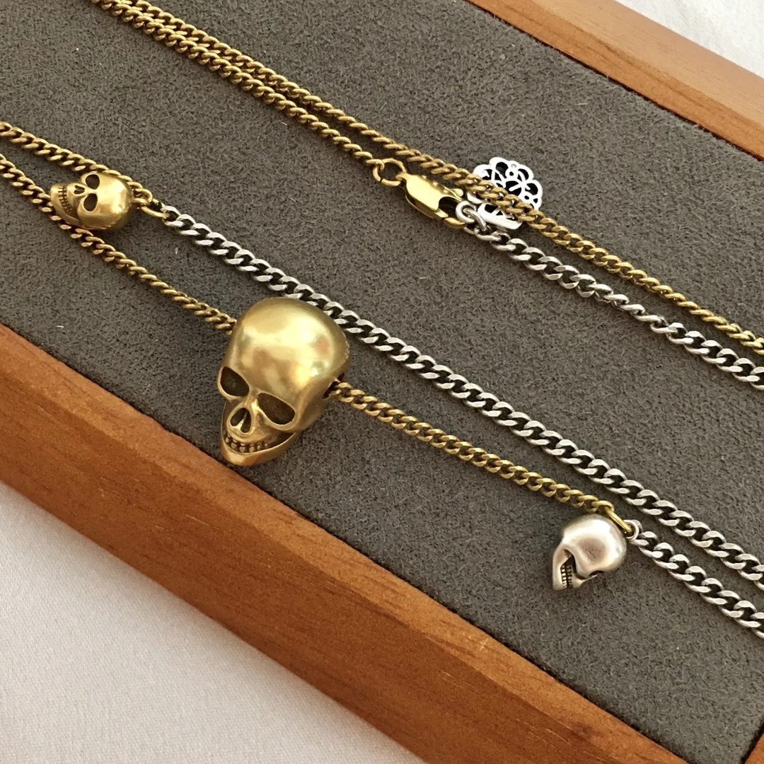 Punk style retro necklace, vintage fashion and personalized earring set