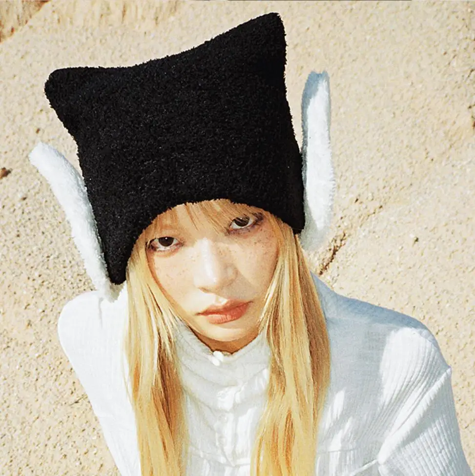 うさ耳フライトキャップ グラデーション グランジ y2k Harajuku Y2k Angel Wings Black Beanie Hats Gothic Punk Women