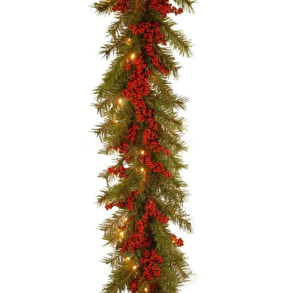 thumbnail image 1 of Guirnalda de enredadera de pino navideña de 1,8 m con bayas rojas, ratán, decoración de puerta de pared para fiestas en el hogar, adornos para árboles de Navidad, corona navideña, 1 of 5