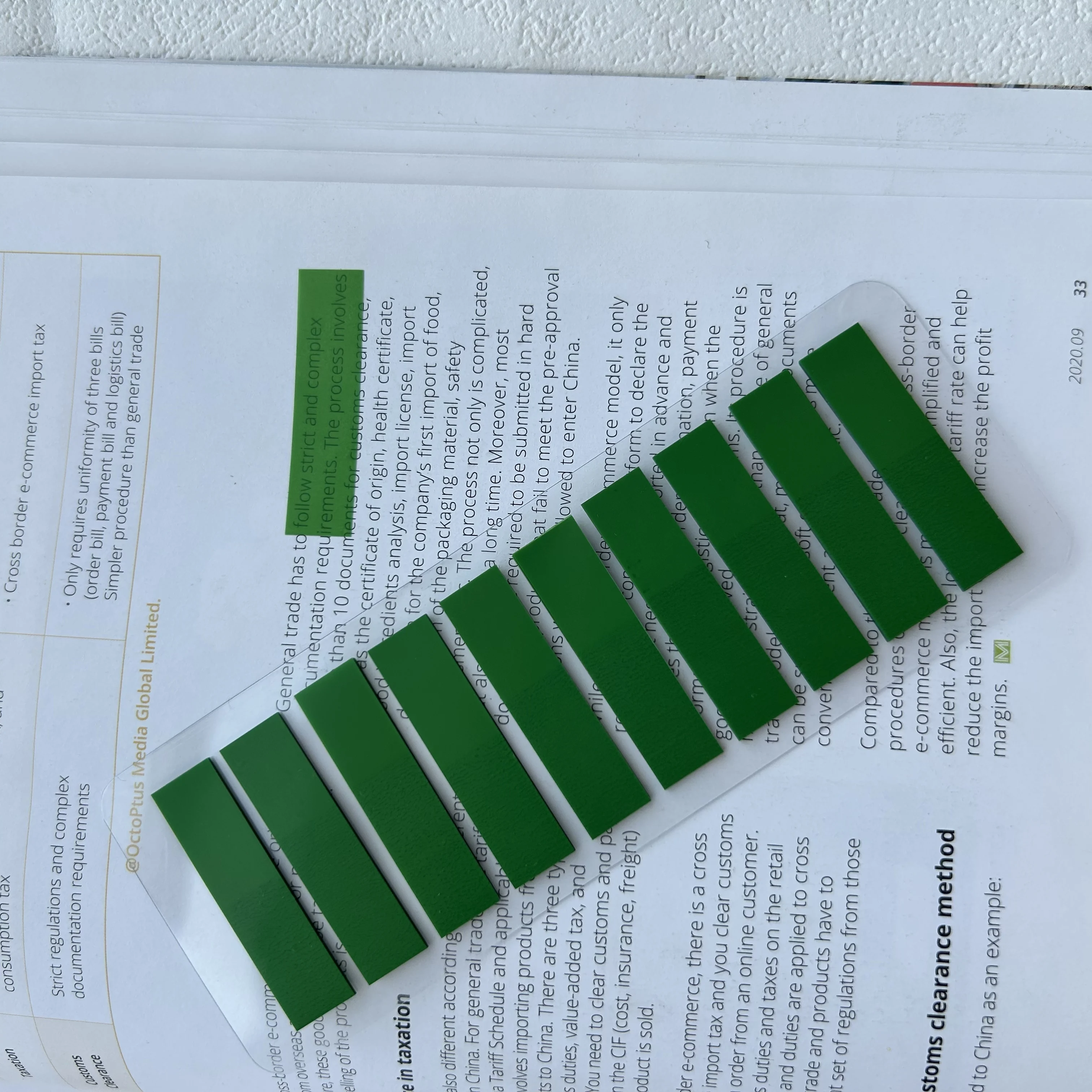 200 fogli di foglietti adesivi neri autoadesivi per la lettura di libri, annotazioni, blocco note, segnalibri, blocco note, schede indice - immagine 3