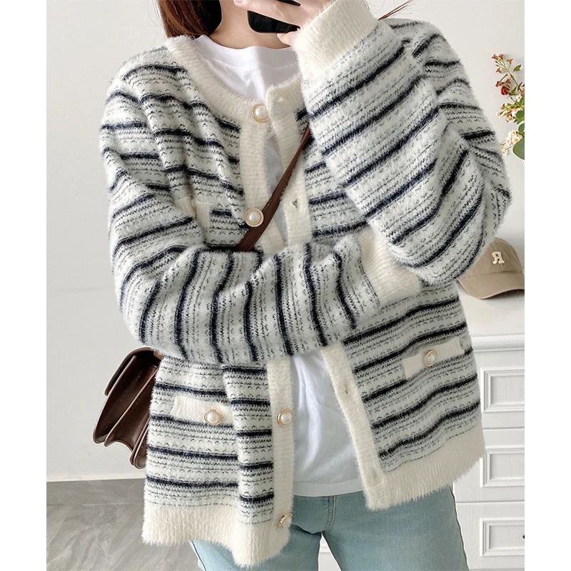 

Stripped Cashmere Sweater Cardigan Female Short 2023 Autumn And Winter Striped Knitted Coat Loose Pearl Botton Luxurty
