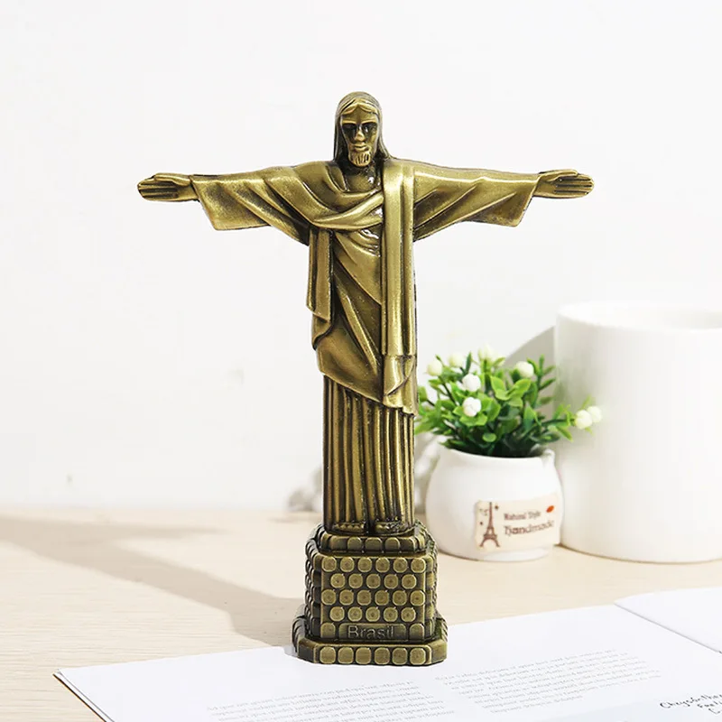 

Simulated Metal Christ Statue in Rio de Janeiro Model Brazil Landmark Building Tourist Souvenir Home Decor Furnishing Articles