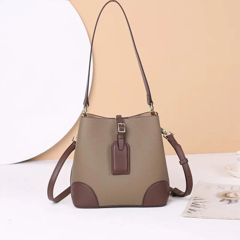 UKF New Lady's Leather Bag Fashionable Large Capacity Bucket Bag