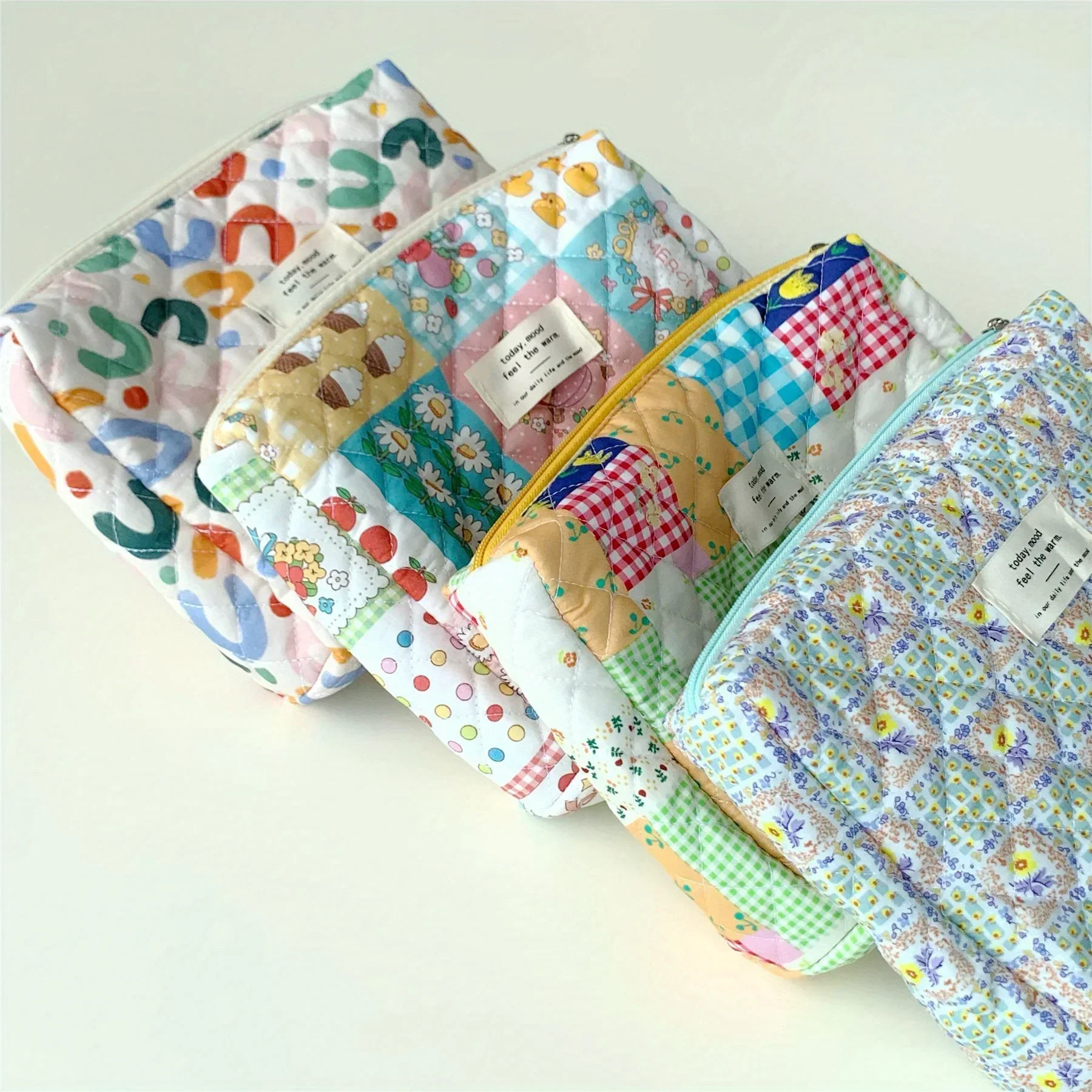 Colorful Aesthetic Pattern Clutch Storage Bag, Student Wash Pouch, Zipper Lightweight Makeup Bag, Versatile Cosmetic Pocket