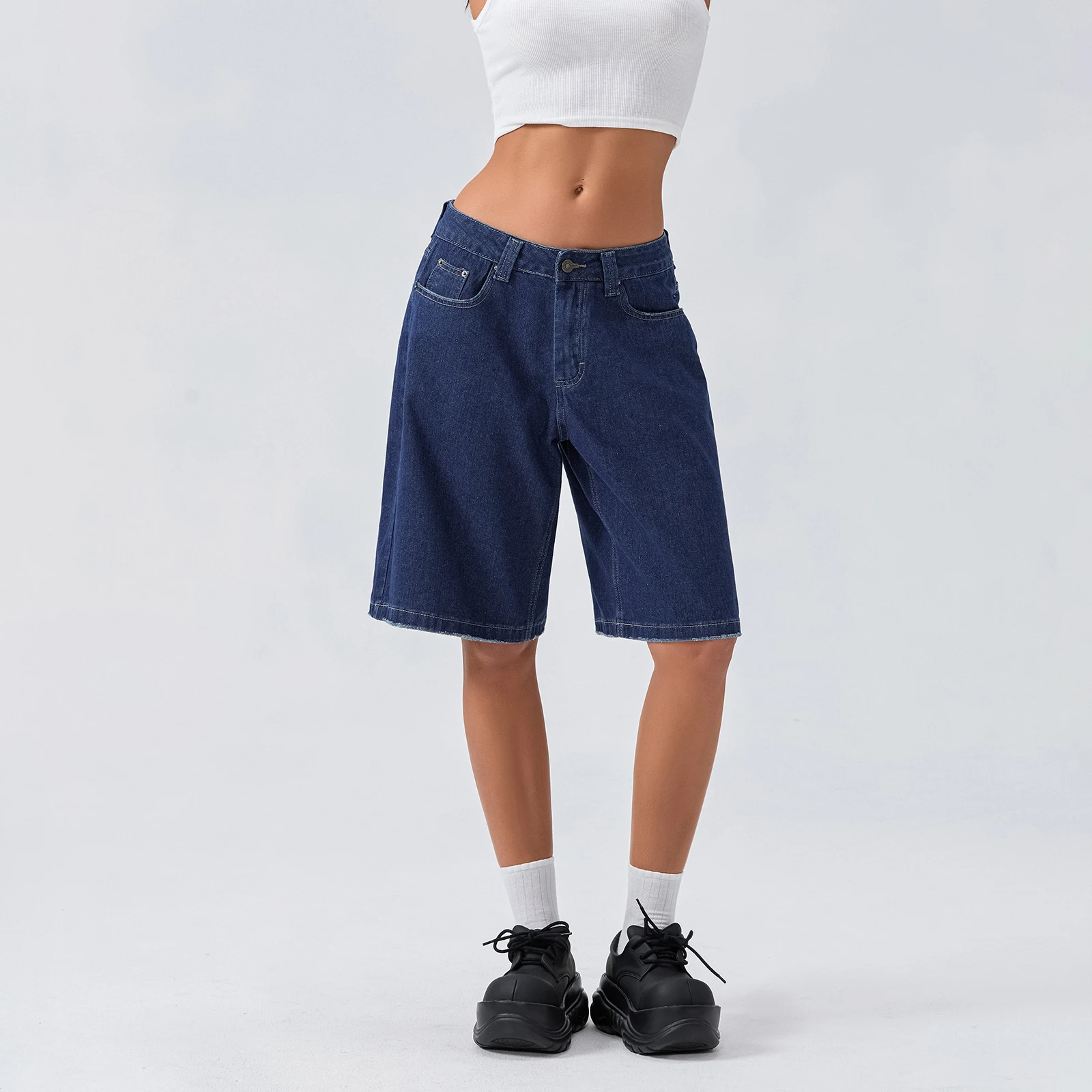 New Fashion Womens Knee Length Denim Shorts Loose Solid Color Low Rise Wide Leg Long Shorts With Pockets For Summer S-2XL