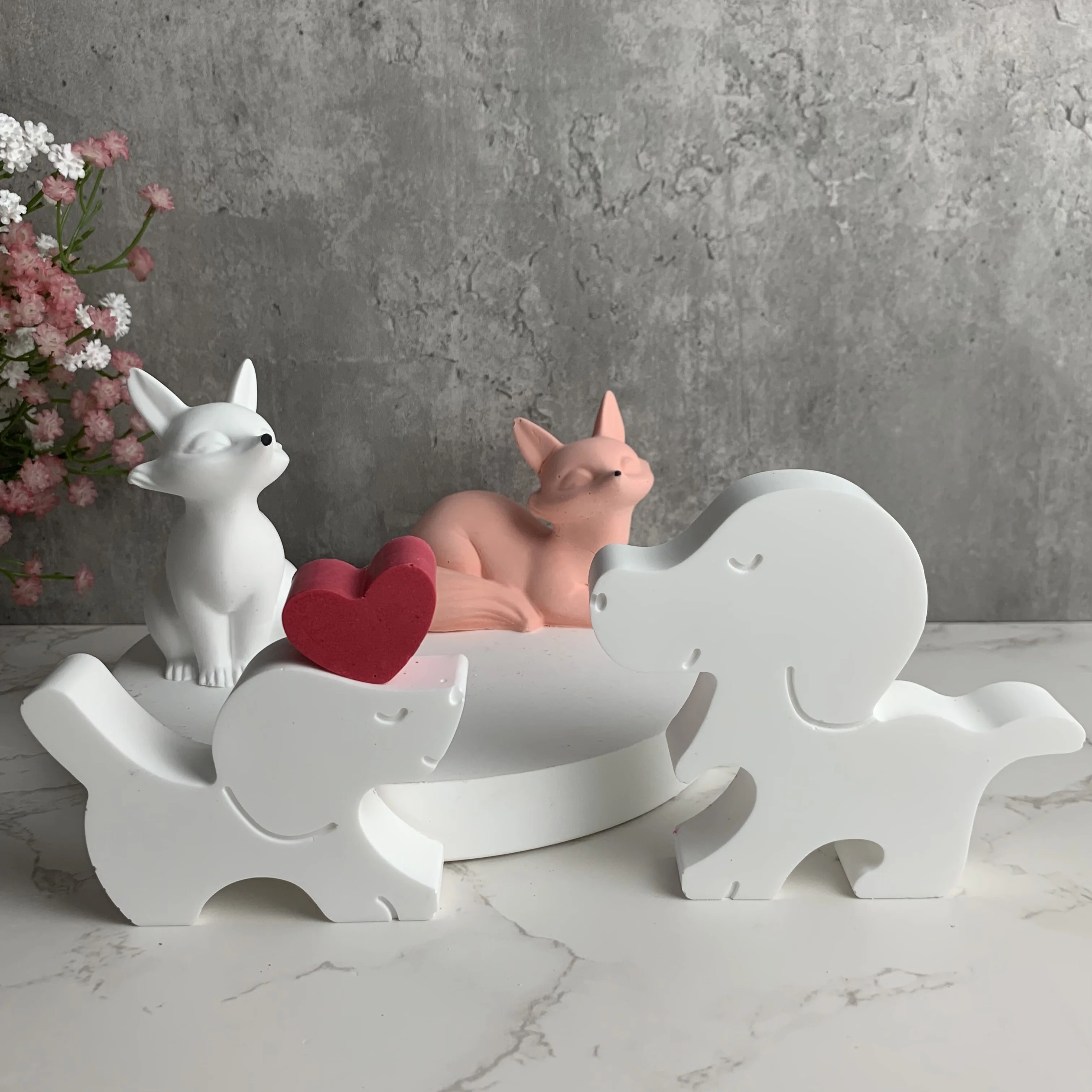 Puppy Ornament Insert Silicone Mold Dog Couple Love Mould Plaster Cake Candle Molds Soap Resin Clay Mold Craft Supplies silicone mold