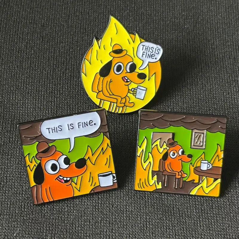 

Эмалированная заколка-мем в виде мультяшного животного