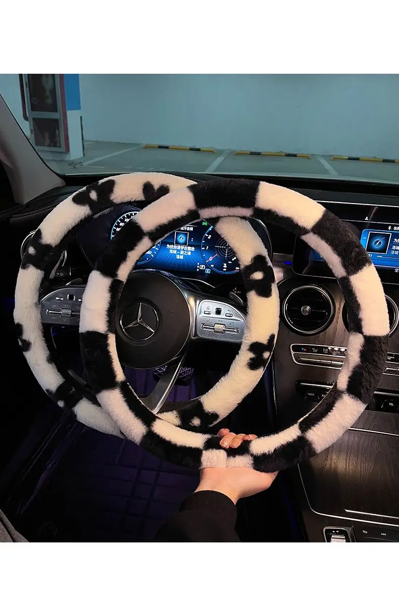 Winter Car Steering Wheel Cover Plush Warm Lint Fashion Cute Product Interior Accessories for Woman Girls Female Driver