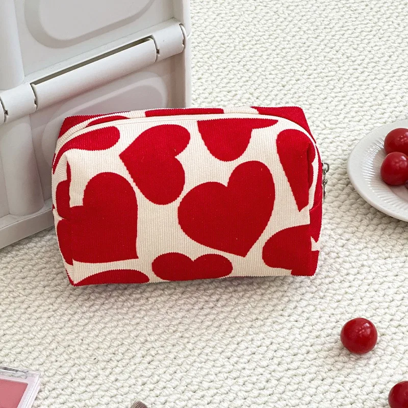 Women Large Capacity Heart Print Pattern Makeup Bag Clutch Cosmetic Organizer Travel Wash Toiletries Storage Bag Makeup Pouch