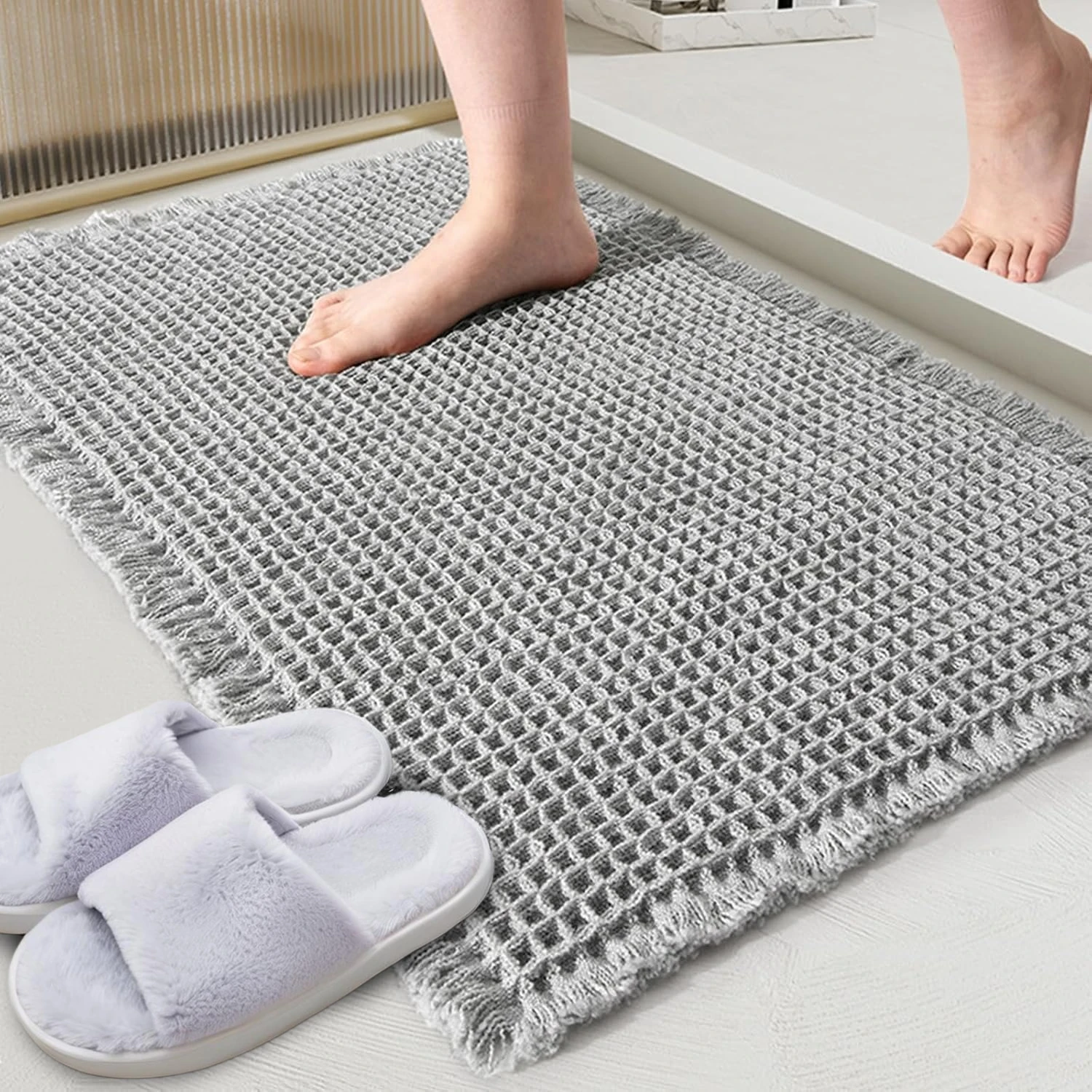 Plush Non-Slip Absorbent Bathroom Rug with Tassel Accents