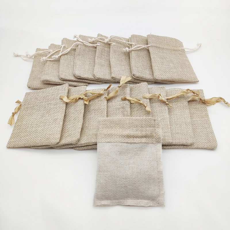 50pcs Jute Gift Bags Linen Sack Jute Bags Drawstring Pouch Burlap Bags for Webbing Christmas Gift Packaging Bag Storage Pouches