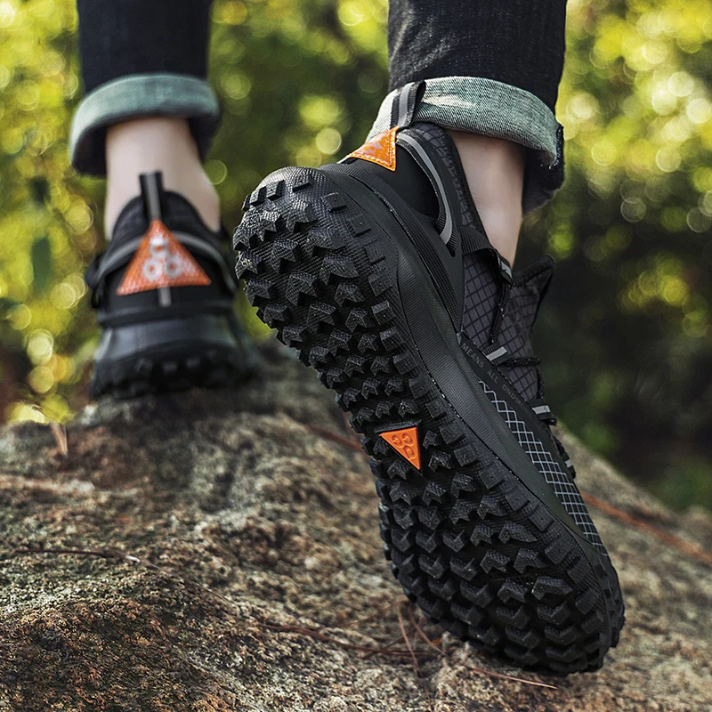 New Summer Breathable Hiking Shoes for Men Waterproof Non-slip Hiking Men\'s Sports Shoes Outdoor Black Rubber Trekking Sneakers