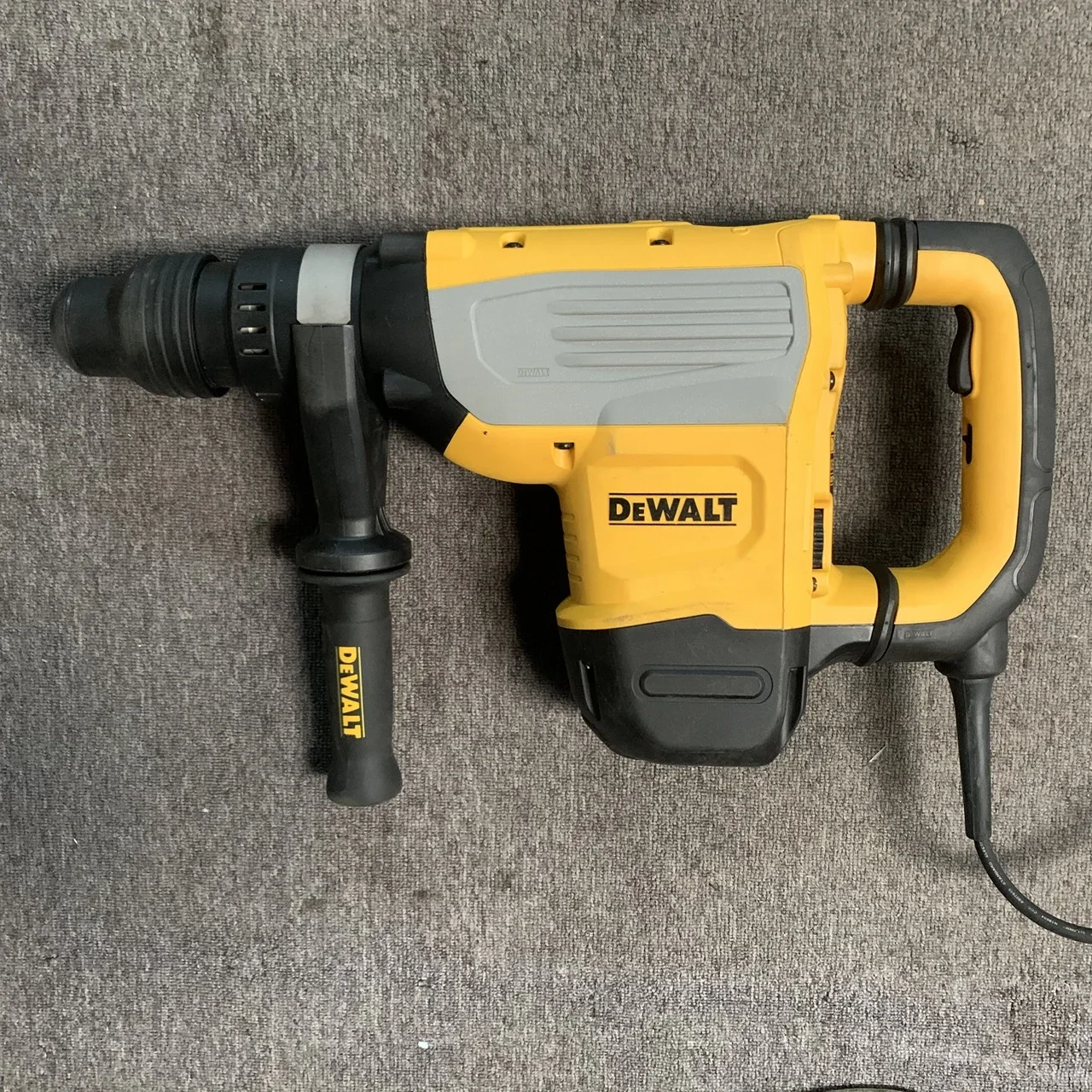 

Dewalt D25733K-QS Martillo Perforador Demoledor 1600w Base Sds Max 230V