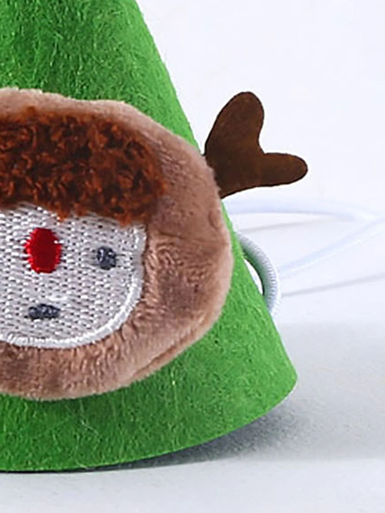 1pc-Plush cartoon Christmas hat with pointed corners, pet Christmas decoration hat, cute reindeer pattern