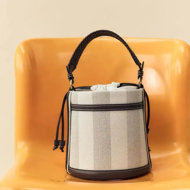 Straw Bucket Crossbody Beach Bag