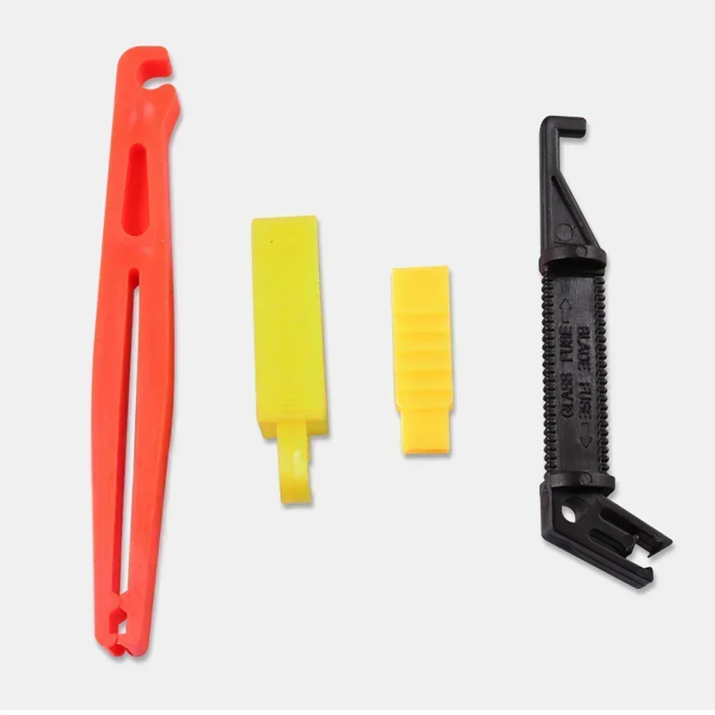 Mini Plastic Clips Car Fuse Removal 4 Pieces Fuse Puller Tool Extracting Automotive Blade Fuses car fuse puller