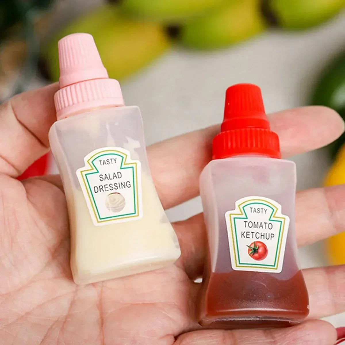 4pcs Square Seasoning Split Bottle Cute Mini Portable Sauce Bottle