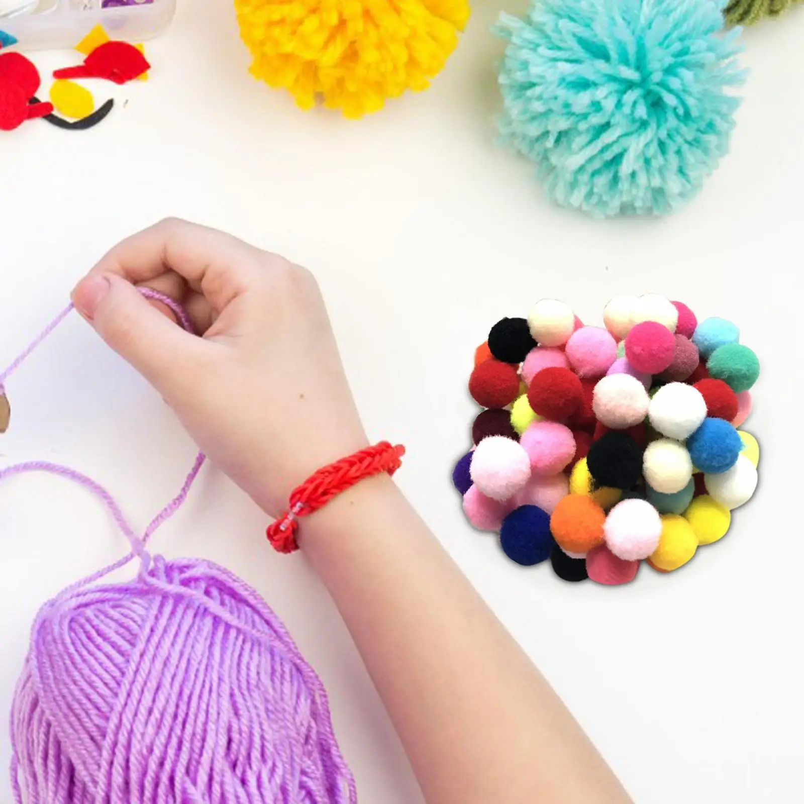 100x Pom Poms Balls Kids Gifts Assorted pompoms for Party Festival