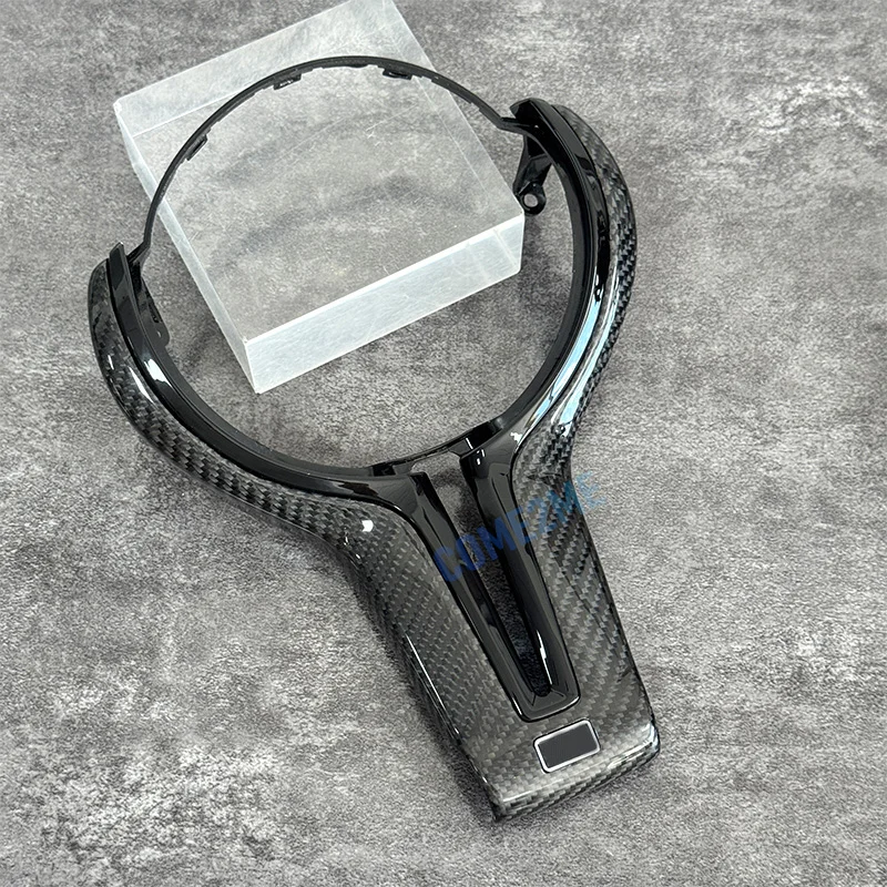 BMW M 시리즈 F80 F82 F10 F06 F12 F13 F15 F16에 적합한 다채로운 선택 가능한 스티어링 휠 커버