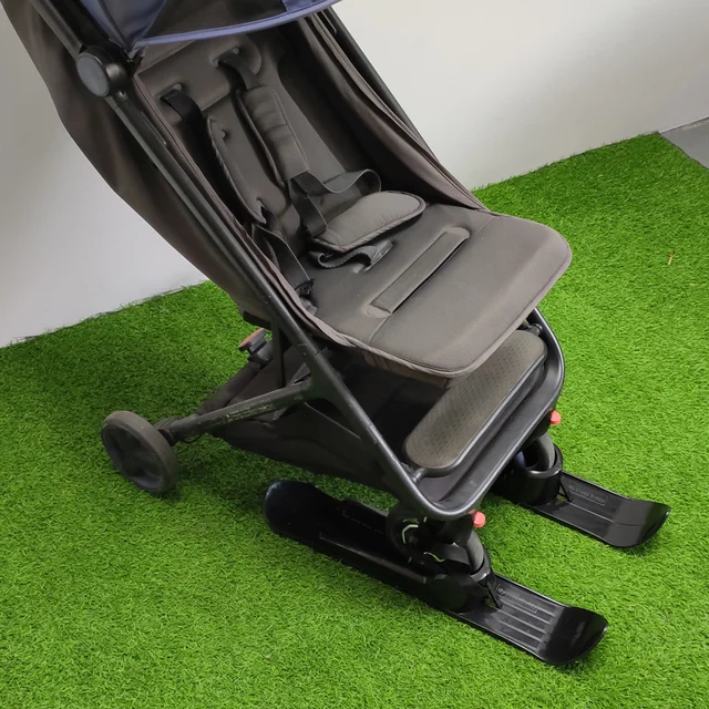 Targhetta Da Sci Per Passeggino E Carrelli - Aliante Per Neve E Sabbia, Universale Per Ruote 8-30cm