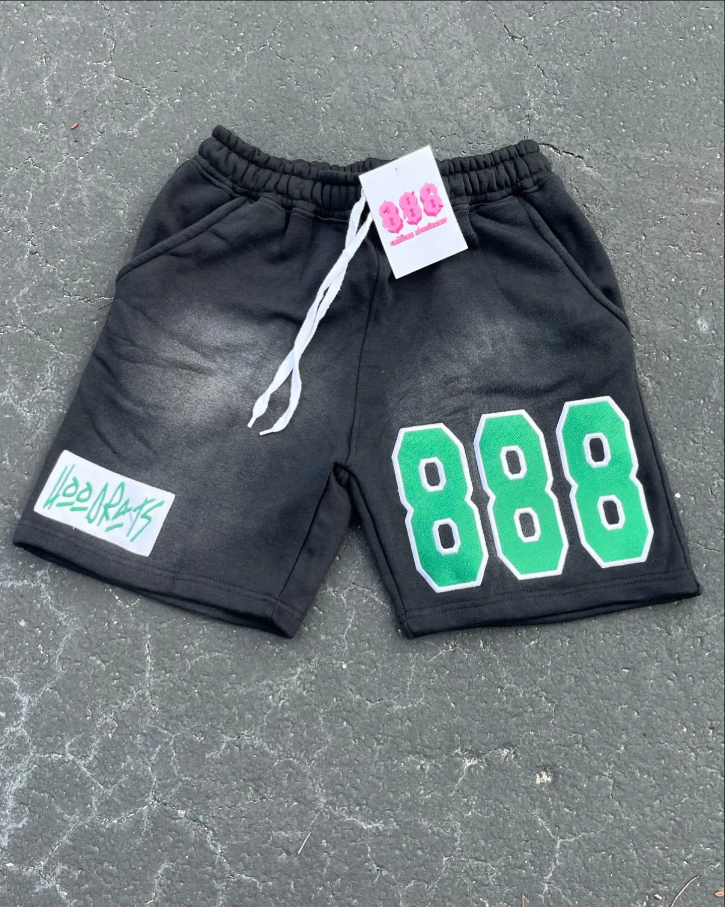 thumbnail image 1 of Conjunto de dos piezas de camiseta holgada de gran tamaño y pantalones cortos para gimnasio para hombre, camisetas de algodón con estampado de dibujos animados, traje Harajuku, pantalones cortos depor, 1 of 5