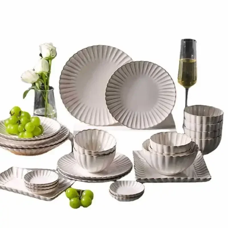 White Chrysanthemum Shaped Dinner Ceramic Sets Bowl Plates Dish Porcelain Dinnerware For Set Household Hotel