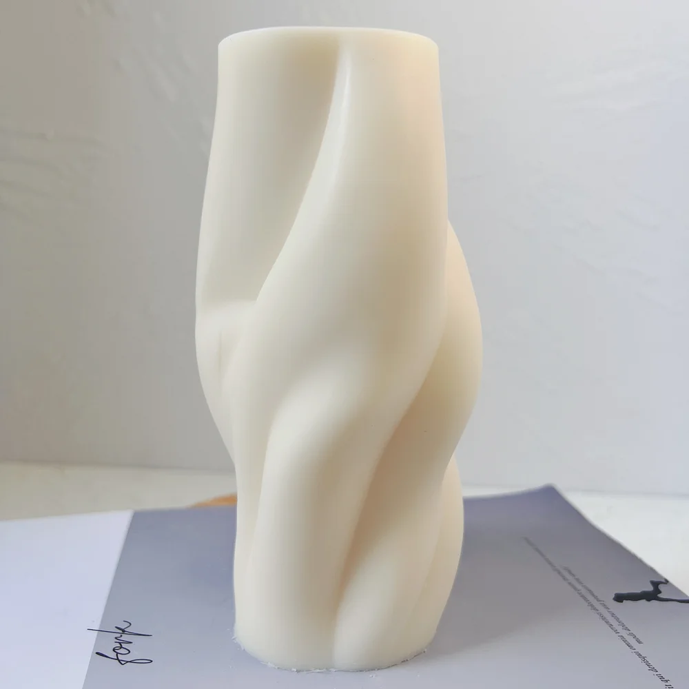 

Swirl Pillar Silicone Candle Mould Unique Wavy Soy Wax Design Twisted Taper Spiral Candles Mold For Table Decor