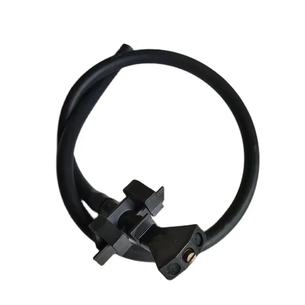 Windshield Wiper Spray Nozzle 2 PIECES for Outlander 2013-GF GG Eclipse Cross GK 8265A596